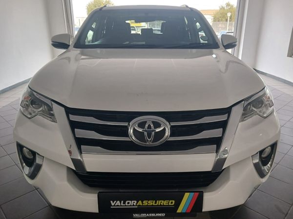 2019-Toyota-Fortuner-24-GD-6-Raised-Body-Auto image:2