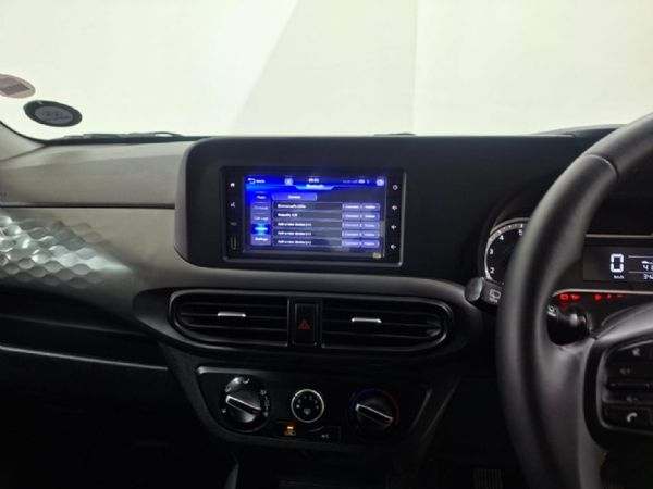 2023-Hyundai-Grand-i10-10-Fluid image:11