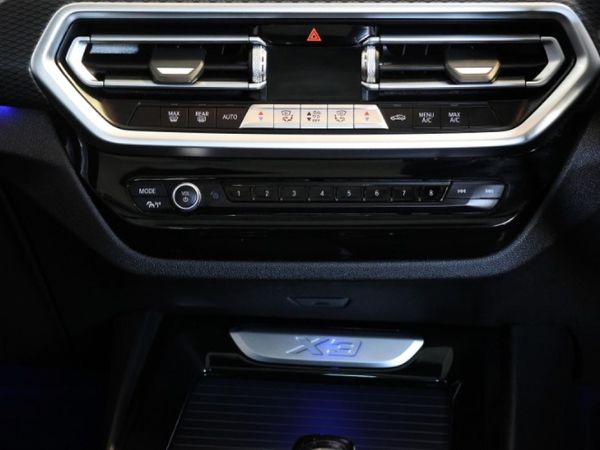 2022-BMW-X3-xDrive20d-M-Sport image:18