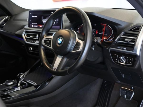 2022-BMW-X3-xDrive20d-M-Sport image:8