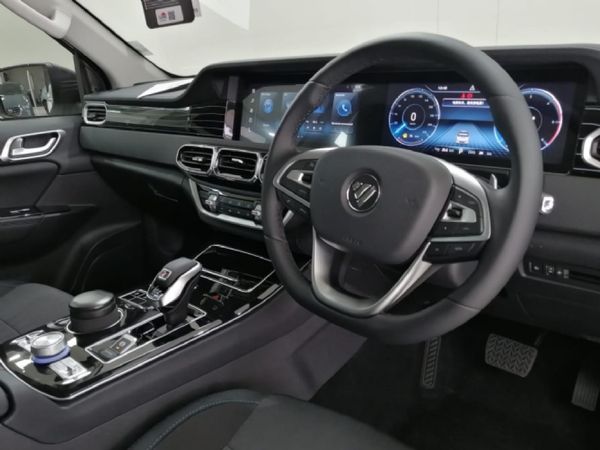 2026-Foton-Tunland-20T-G7-Elite-Double-Cab-Auto image:4