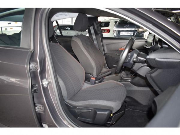 2022-Peugeot-208-12-Active image:7