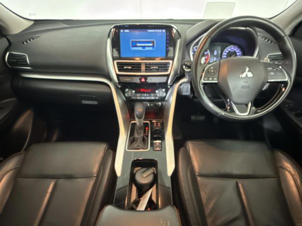 2020-Mitsubishi-Eclipse-Cross-20-GLS-Auto image:1