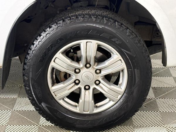 2019-Ford-Ranger-22-TDCi-XLS-4x4-Auto-Single-Cab image:3
