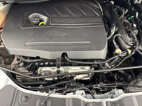 2016-Ford-Kuga-15-EcoBoost-Ambiente-Auto image:12