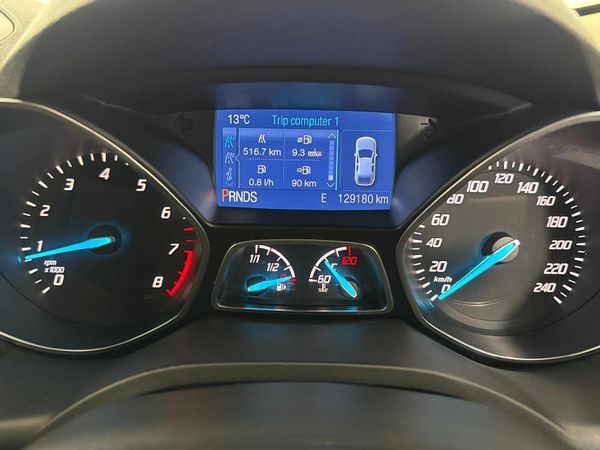2016-Ford-Kuga-15-EcoBoost-Ambiente-Auto image:18