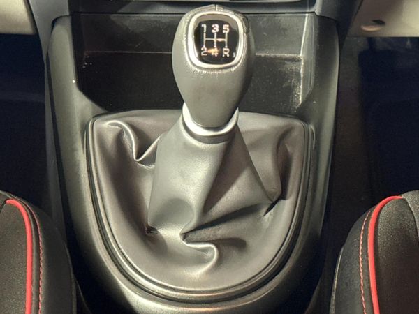 2024-Hyundai-Grand-i10-12-Fluid-Sedan image:10