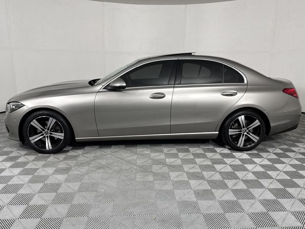 2022-Mercedes-Benz-C-Class-C-220d-Auto image:17