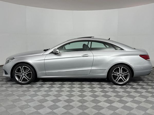 2013-Mercedes-Benz-E-Class-E-400-Coupe image:15