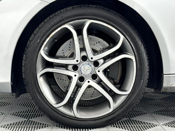 2013-Mercedes-Benz-E-Class-E-400-Coupe image:2