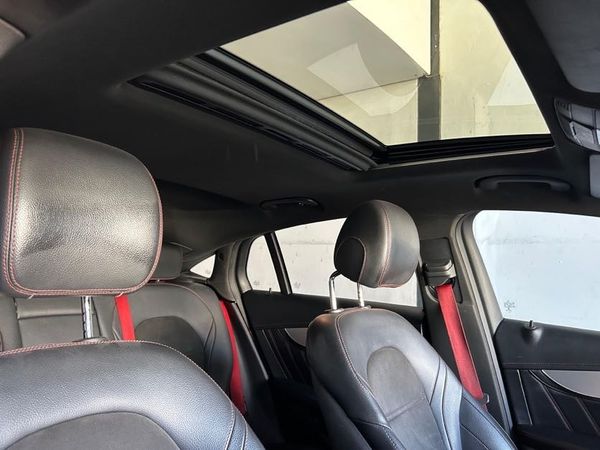2018-Mercedes-AMG-GLC-43-AMG-Coupe-4Matic image:5