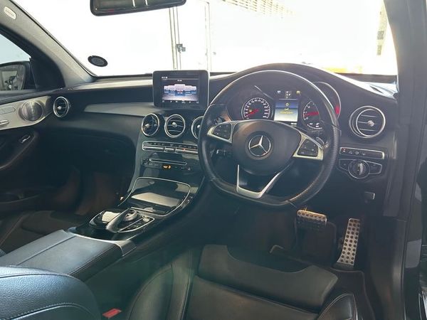 2018-Mercedes-AMG-GLC-43-AMG-Coupe-4Matic image:8