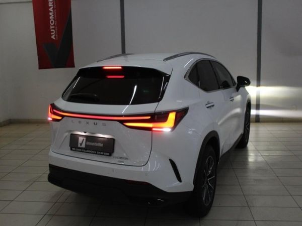 2026-Lexus-NX-350h-EX image:11