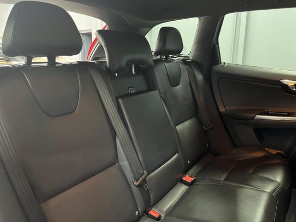 2017-Volvo-XC60-T6-Inscription-Auto-AWD image:9