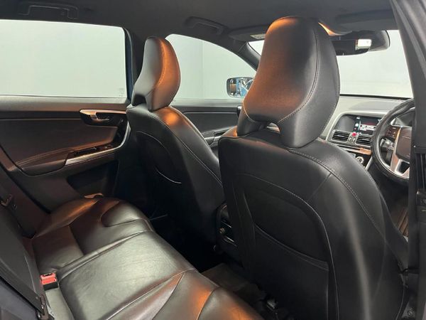 2017-Volvo-XC60-T6-Inscription-Auto-AWD image:10