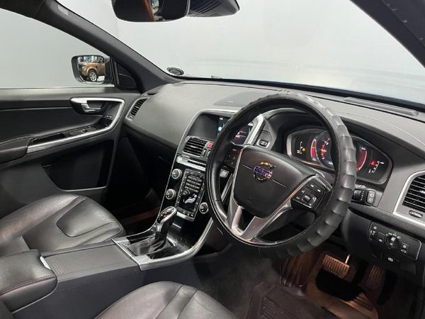 2017-Volvo-XC60-T6-Inscription-Auto-AWD image:12