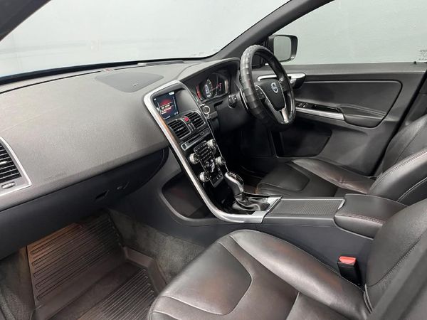 2017-Volvo-XC60-T6-Inscription-Auto-AWD image:13