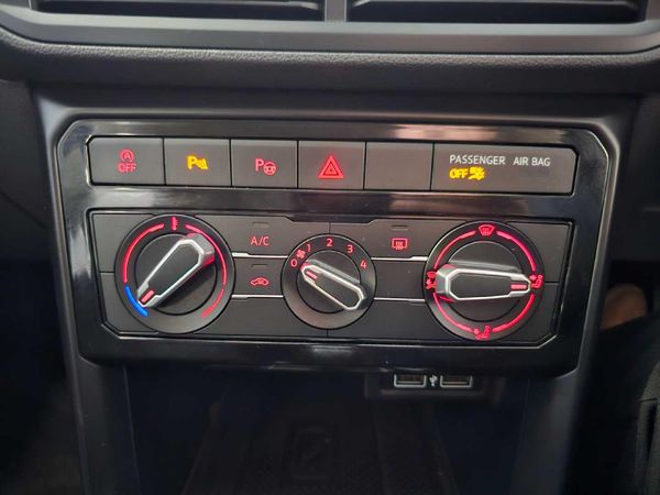 2019-Volkswagen-T-Cross-10-TSI-Comfortline-Auto image:14