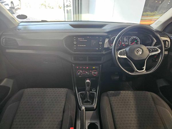 2019-Volkswagen-T-Cross-10-TSI-Comfortline-Auto image:15