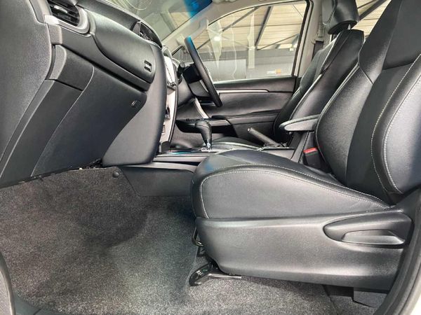 2025-Toyota-Fortuner-24-GD-6-4x4-Auto image:7