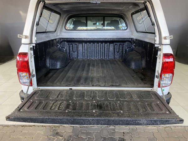 2025-Toyota-Hilux-24-GD-6-Raider-4x4-Auto-Double-Cab image:18
