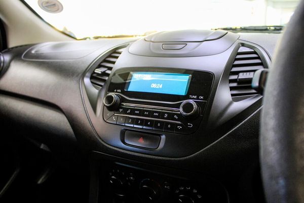 2021-Ford-Figo-AMBIENTE image:8