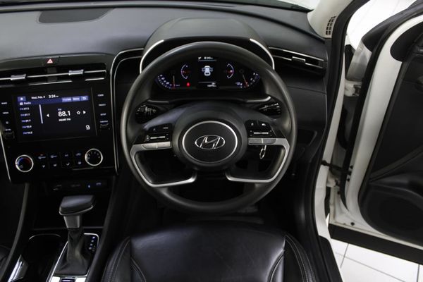 2022-Hyundai-Tucson-PREMIUM-AUTO image:23