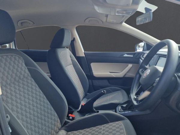 2024-Volkswagen-Polo-16-Classic-Auto image:9
