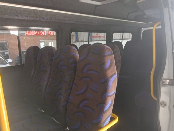 2016-Mercedes-Benz-Sprinter-519-CDI-FC-CC image:11