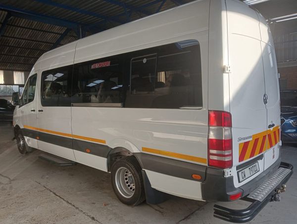 2016-Mercedes-Benz-Sprinter-519-CDI-FC-CC image:3