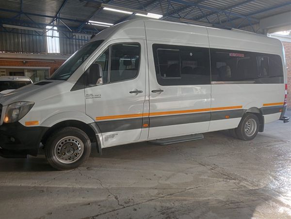 2016-Mercedes-Benz-Sprinter-519-CDI-FC-CC image:4