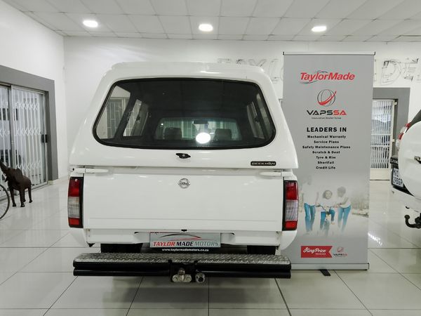 2020-Nissan-NP300-25-TDi-LWB-Single-Cab image:3