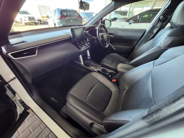 2022-Toyota-Corolla-Cross-18-XS image:11
