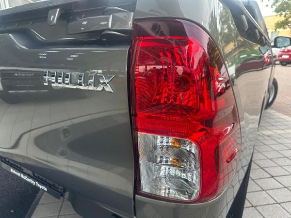 2026-Toyota-Hilux-20-VVTi-Single-Cab image:10