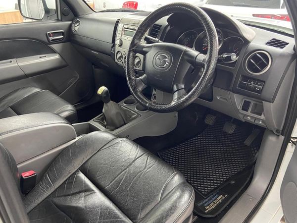 2011-Mazda-BT-50-30-CRDi-Drifter-SLE-Edge-Double-Cab image:6
