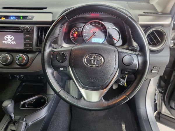 2016-Toyota-RAV4-20-GX-Auto image:9