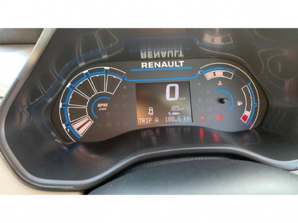 2026-Renault-Triber-10-Evolution image:21