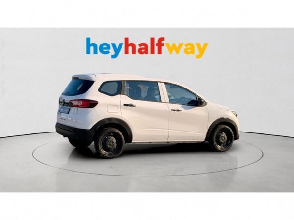 2026-Renault-Triber-10-Evolution image:24