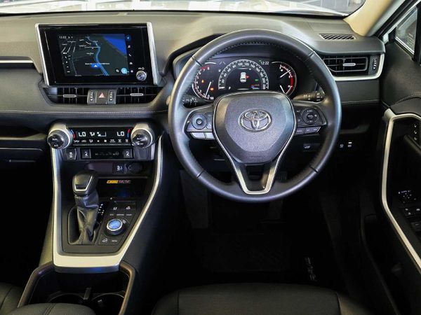 2025-Toyota-RAV4-25-VX-Auto-AWD image:19