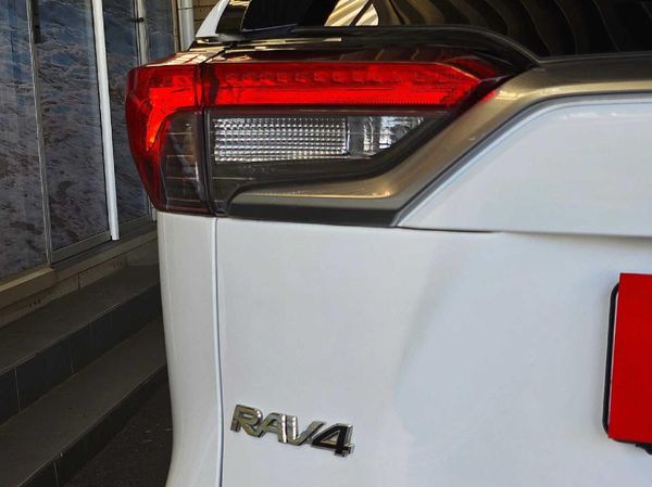 2025-Toyota-RAV4-25-VX-Auto-AWD image:6