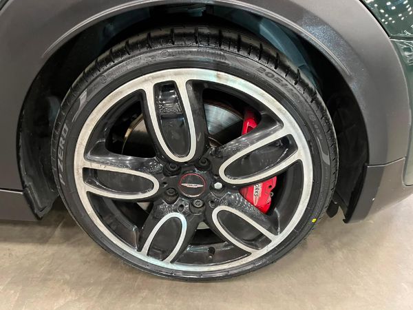 2020-MINI-Hatch-JCW-Auto image:8