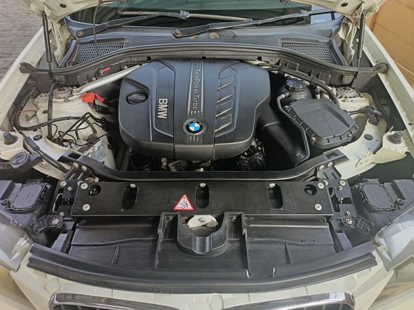 2016-BMW-X3-xDrive20d-M-Sport-Auto image:11