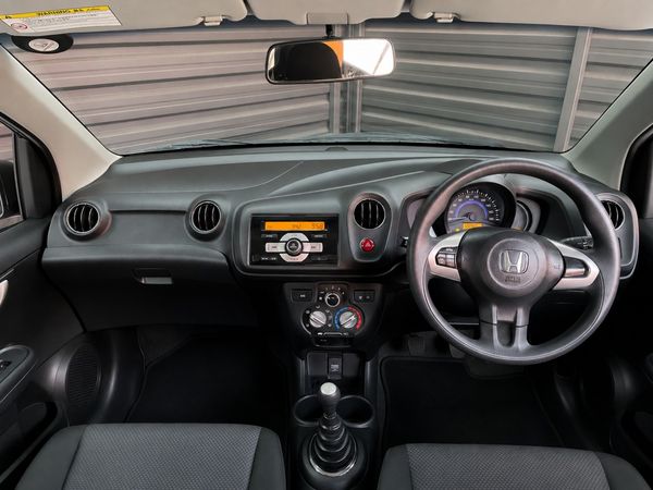 2016-Honda-Brio-12-Comfort-5-dr image:13