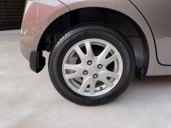 2016-Honda-Brio-12-Comfort-5-dr image:7