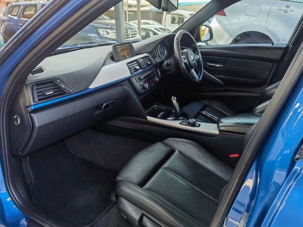 2014-BMW-3-Series-320i-M-Sport-Auto image:29