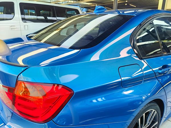 2014-BMW-3-Series-320i-M-Sport-Auto image:8