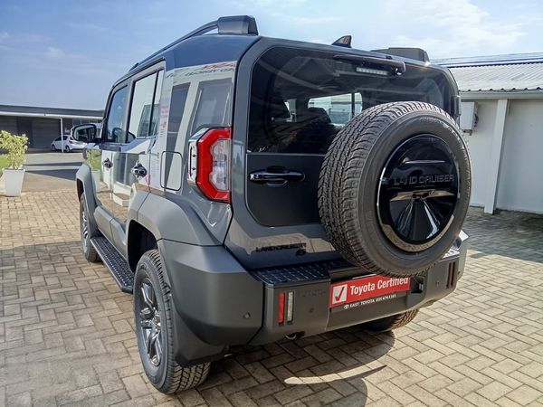 2026-Toyota-Land-Cruiser-FJ-27-GX-Auto image:9