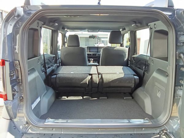 2026-Toyota-Land-Cruiser-FJ-27-GX-Auto image:19