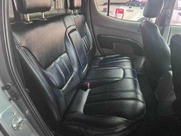2009-Mitsubishi-Triton-32-DI-D-4x4-Auto-Double-Cab image:10