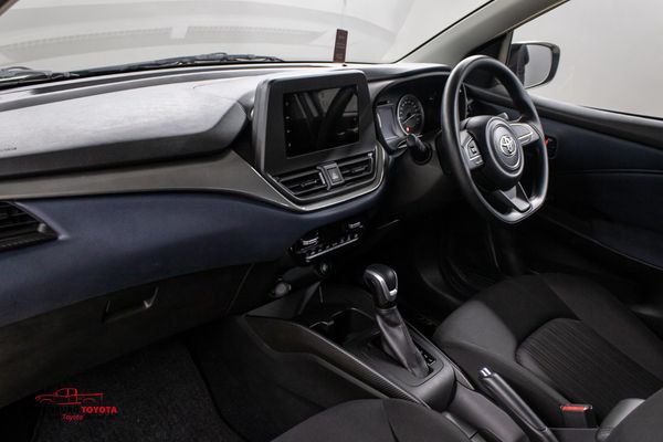 2025-Toyota-Starlet-15-XS-Auto image:5